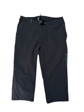 MONTBELL Cropped Climbing Hiking Outdoor Pants in Black Size Medium Mens Pockets